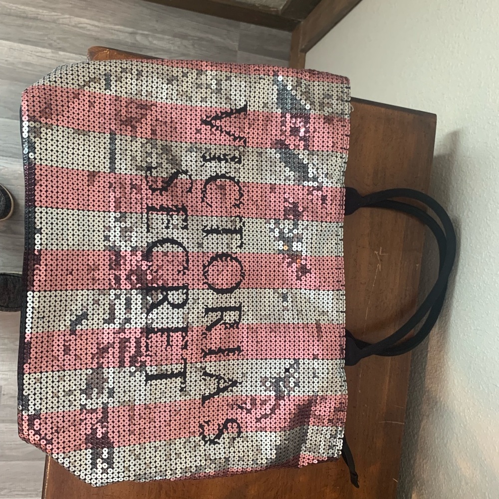 Victoria Secret tote